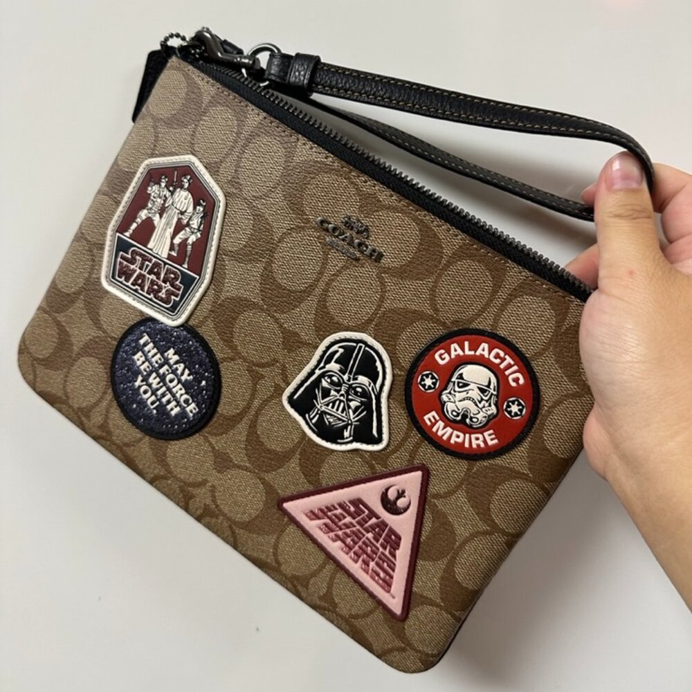 NWT!RARE!Coach x Star Wars Gallery Pouch In Signature Canvas With Patches F88545